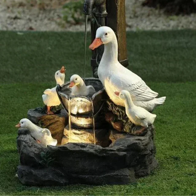 Solarfontein met Dierfiguur voor Sfeervolle Tuin‑ en Terrasdecoratie