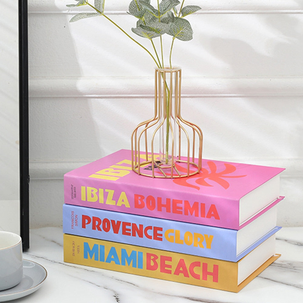Decoratieve Boeken met Modern Ontwerp en Compact Formaat