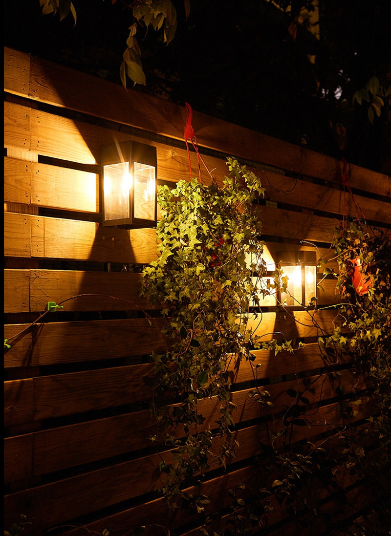 Solar Wandlamp Met Moderne Uitstraling Voor Tuin En Terras