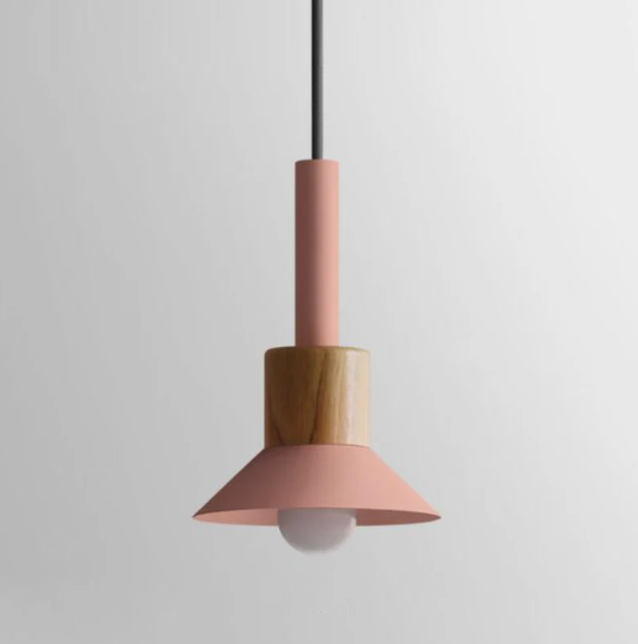 Houten Hanglamp Met Moderne Vorm En Strakke Scandinavische Afwerking