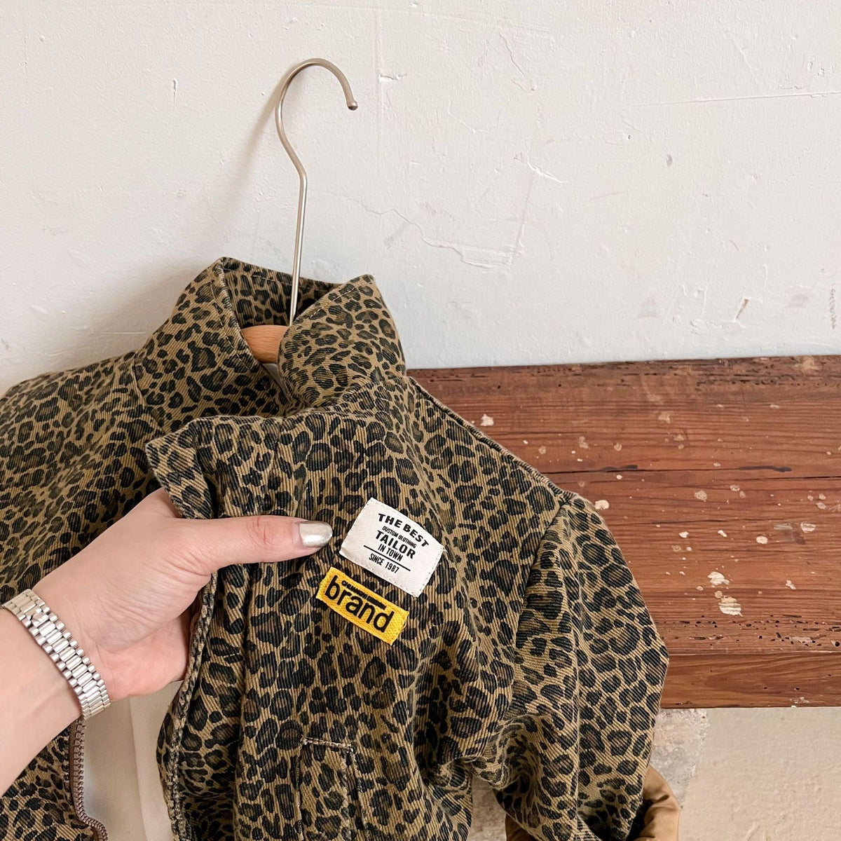 Kinderjas Met Capuchon En Beertjesdetail Voor Dagelijks Comfort