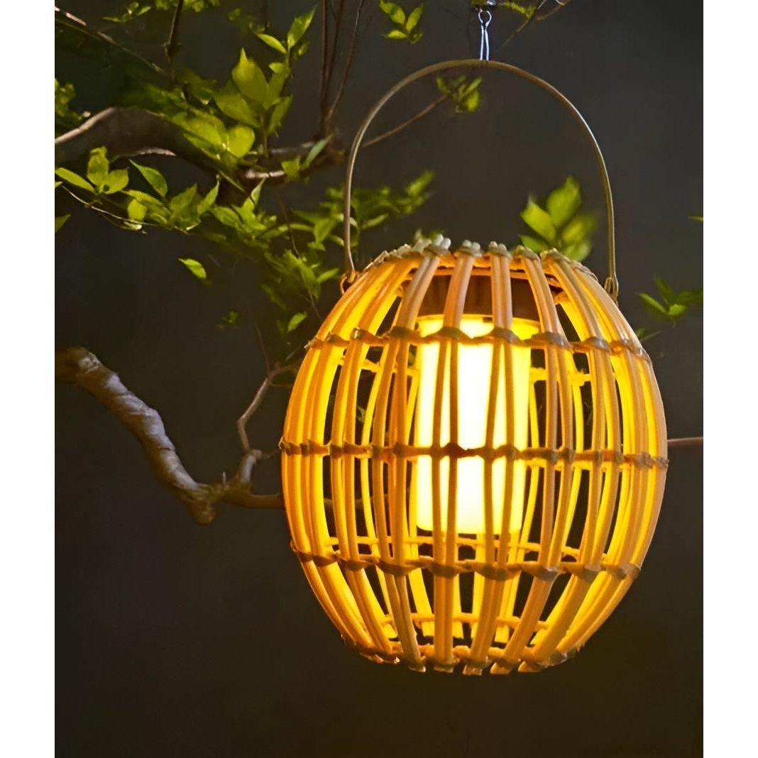 Rattan Buitenlamp Met Solenergie En Automatische Schemerverlichting