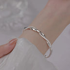 Vrouwen Zilver Armband Met Fijn Gevlochten Tijdloos Ontwerp