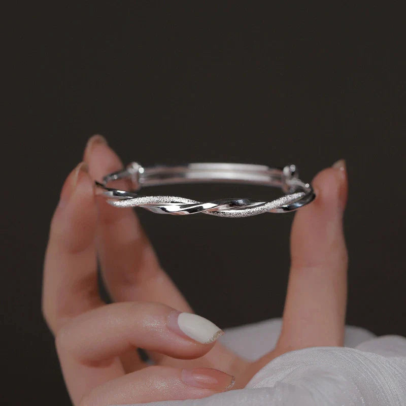 Vrouwen Zilver Armband Met Fijn Gevlochten Tijdloos Ontwerp