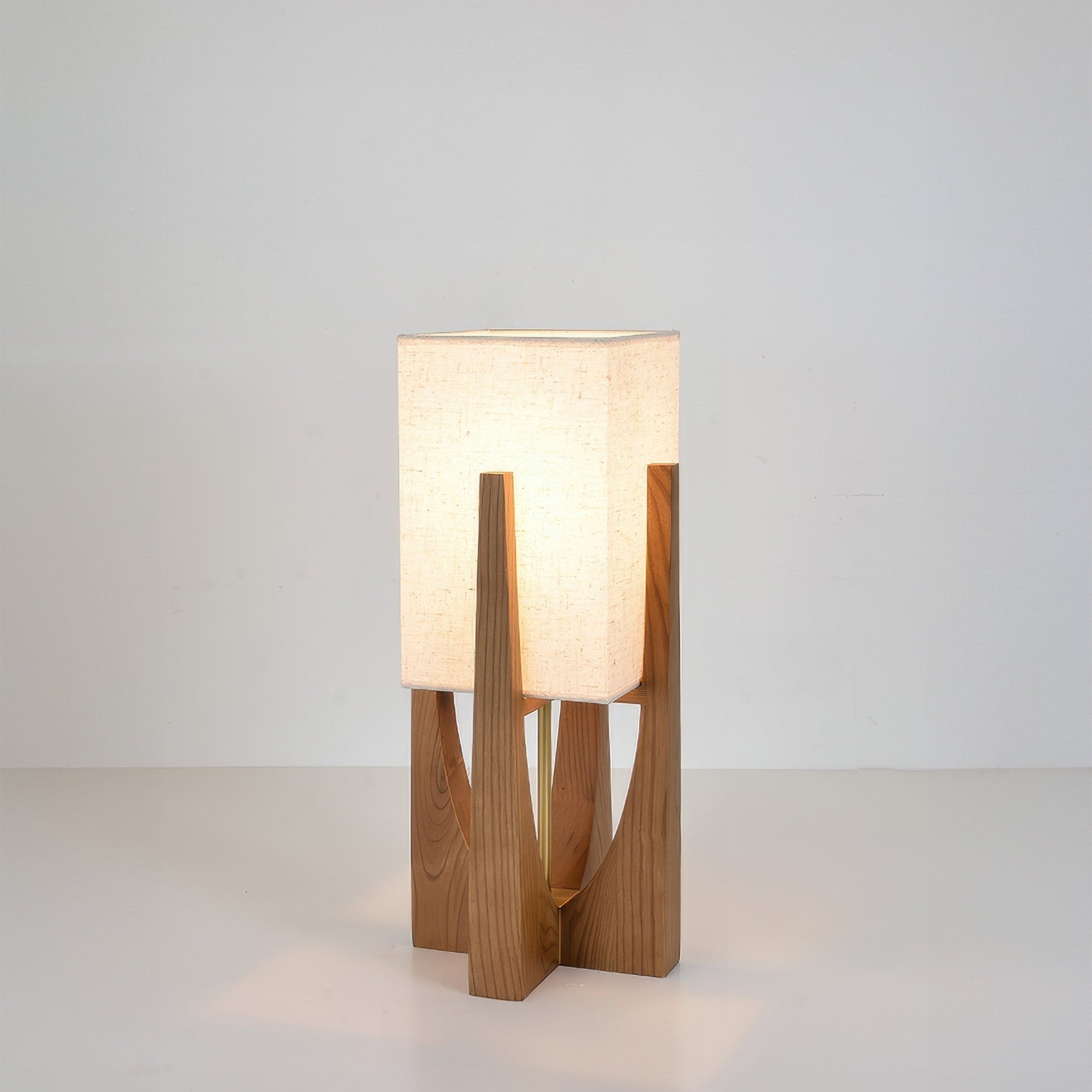 Staande lamp met rechthoekige kap