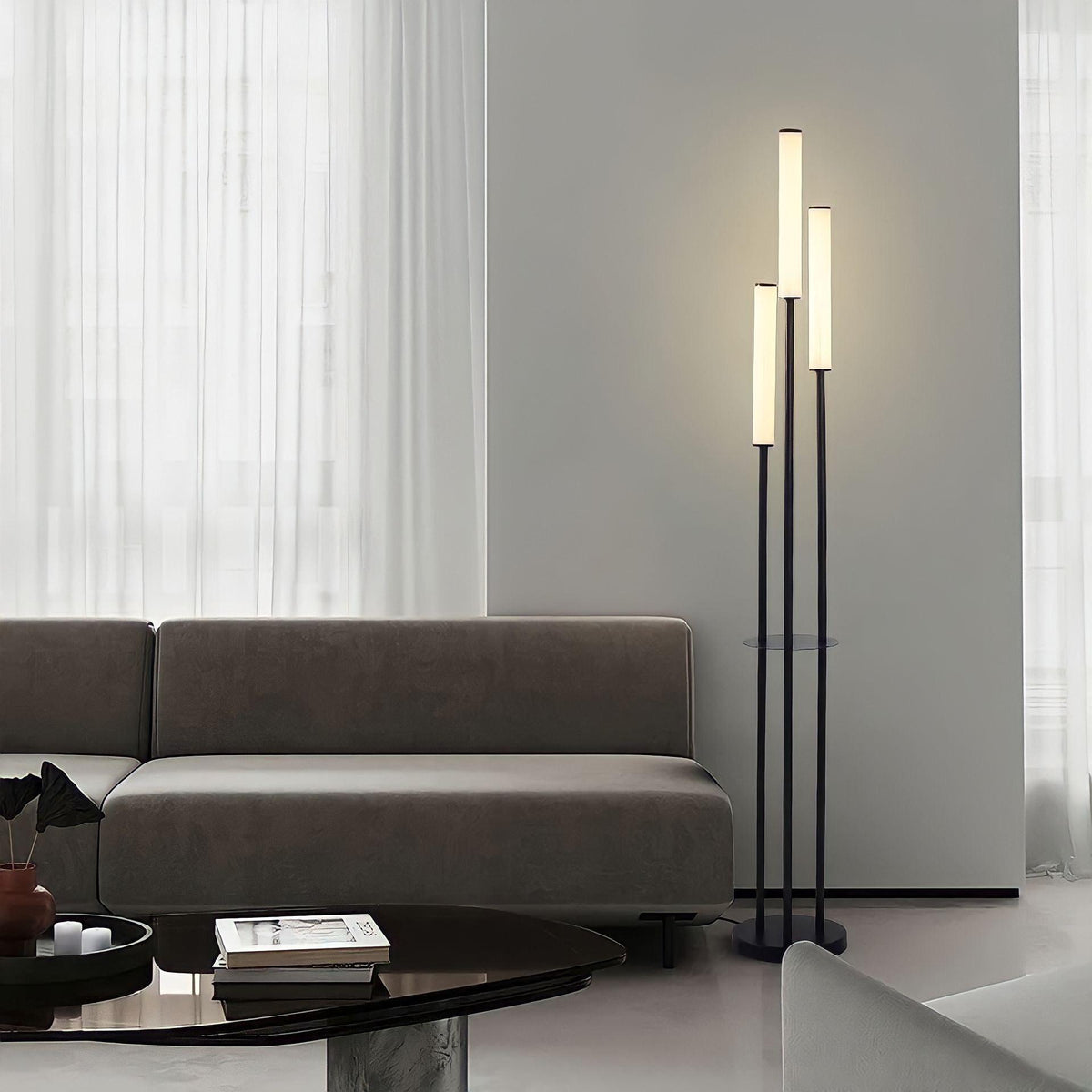 Staande Lamp Met Drie Buiskoppen En Dimbare Led Voor Moderne Sfeerlicht