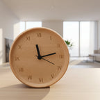 Houten Wekker met Stil Quartz‑Uurwerk voor Rustige Slaapruimtes