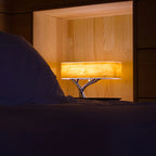 Tafellamp met houtlook kap en metalen basis