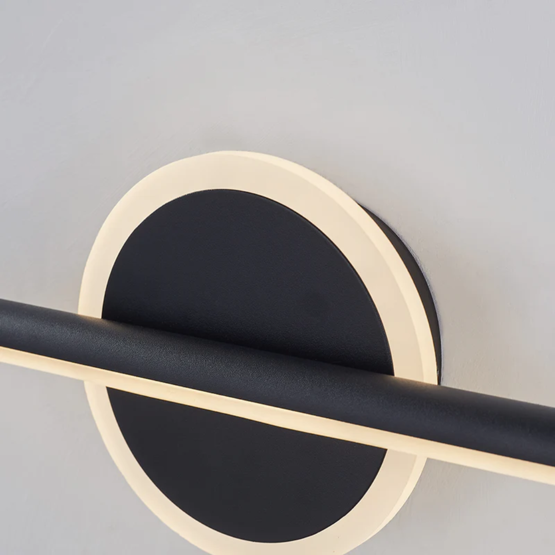 LED-Wandlamp met Slanke Lichtbalk en Geometrische Wandplaat