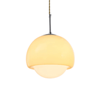 Bauhaus Hanglamp Met Glazen Lichtbol En Moderne Uitstraling