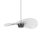 Hanglamp met Luchtige Vorm en Lichtgewicht Constructie