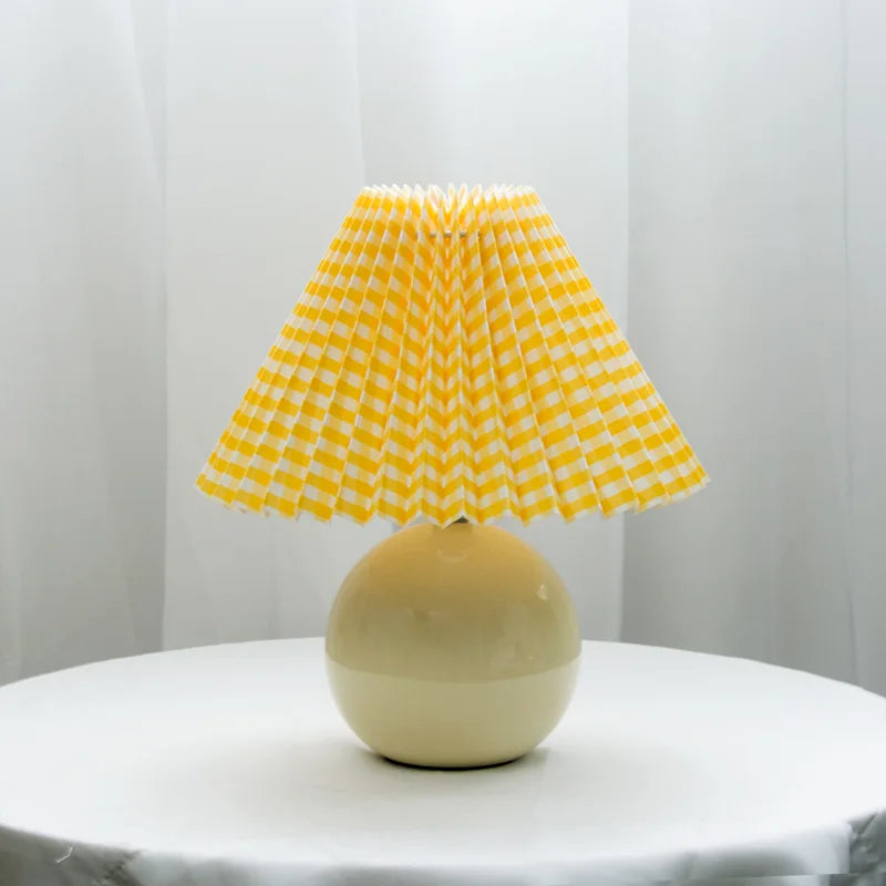 Vintage Tafellamp met Geplooide Stoffen Lampenkap