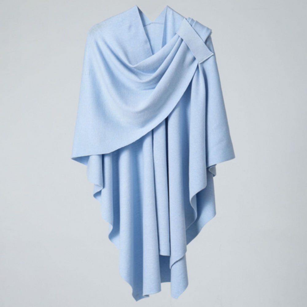 Luchtige Omslagsjaal Met Elegante Drapering Voor Stijlvolle Laagjeslooks