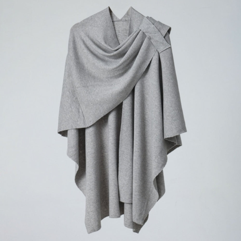 Luchtige Omslagsjaal Met Elegante Drapering Voor Stijlvolle Laagjeslooks