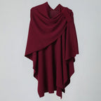 Luchtige Omslagsjaal Met Elegante Drapering Voor Stijlvolle Laagjeslooks