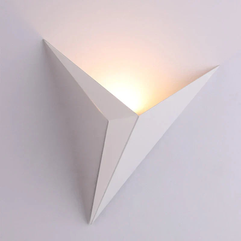 Geometrische Wandlamp Met LED Verlichting Voor Een Moderne En Stijlvolle Uitstraling
