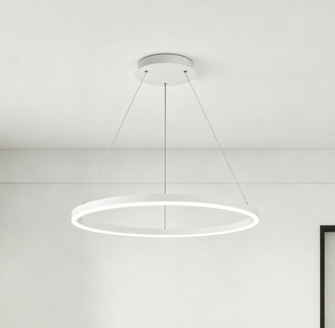 Ring Hanglamp met Dimbaar Licht en Rustige Vorm