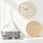 Houten Wandklok met Minimalistische Vorm en Stil Mechanisme