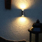 Gebogen LED Buitenwandlamp Met Metaal En Acryl