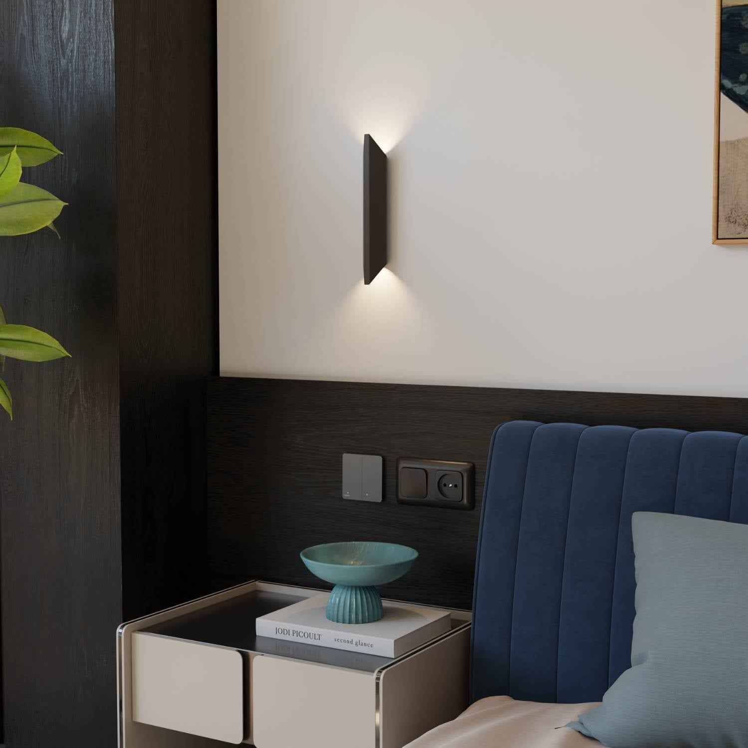 Wandlamp met Slank Ontwerp en Warm Wit Lichtaccent