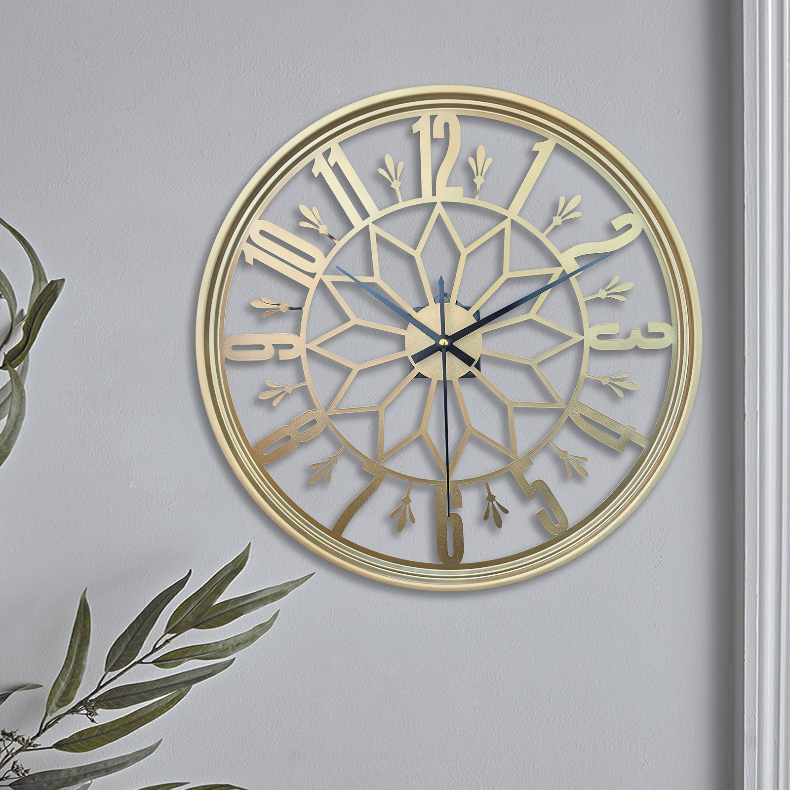 Metalen Wandklok met Stil Mechanisme