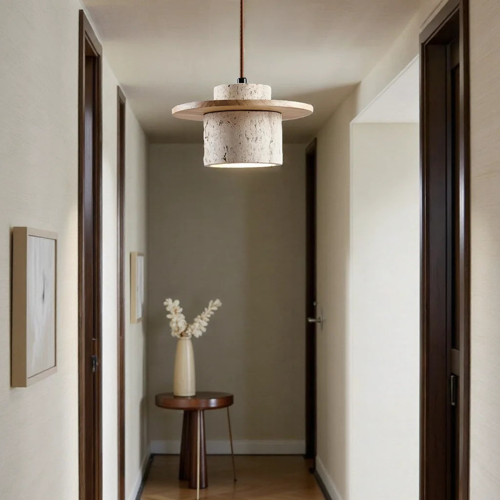 Hanglamp van Travertijn en Hout voor Rustige Sfeerverlichting in Huis