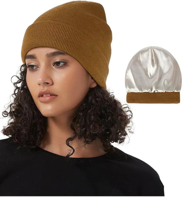 Muts van Acryl met Ribbreisel, Omslag en Gladde Voering