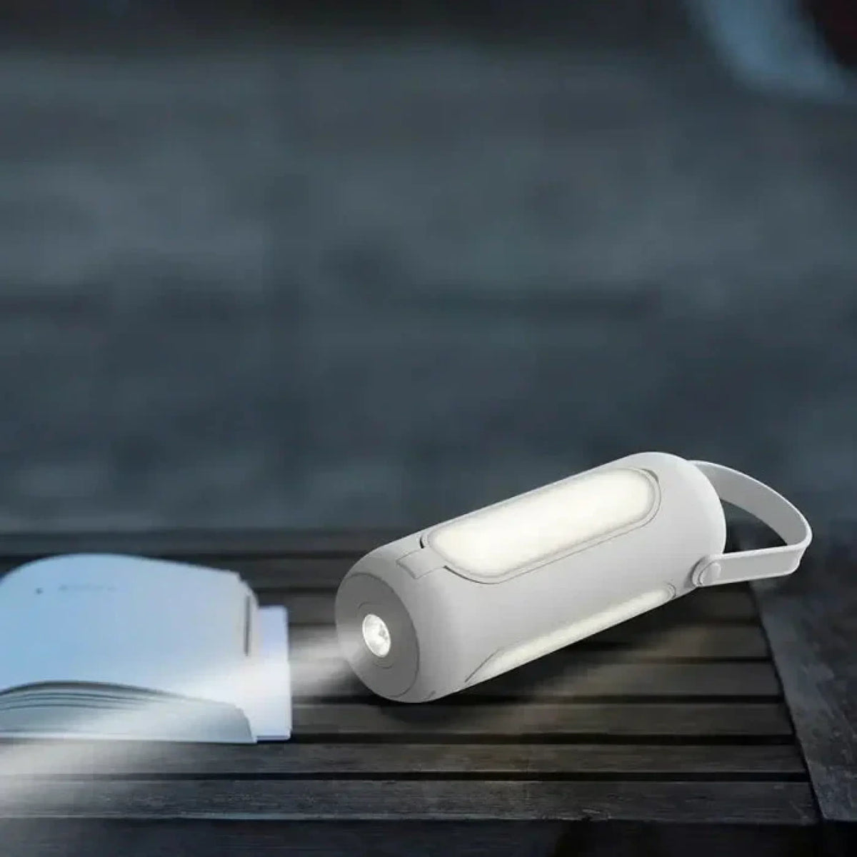 LED‑Draaglamp met Accuverlichting en Flexibele Binnen‑ en Buiten­sfeer