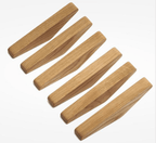 Houten Wandhaken met Bicolor Afwerking en Minimalistisch Ontwerp