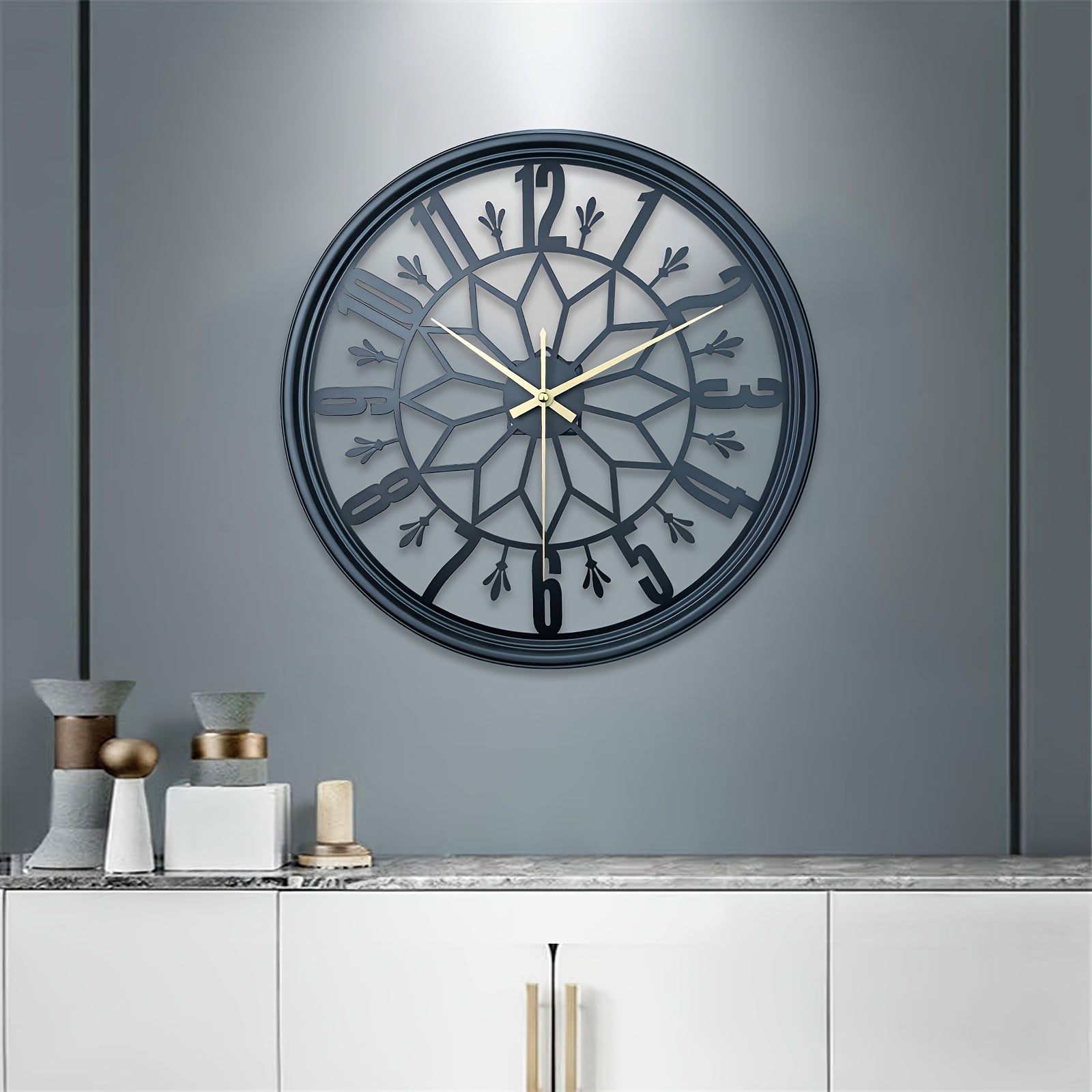 Metalen Wandklok met Stil Mechanisme