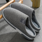 Warme Pantoffels Met Zachte Pluche Voering Voor Comfortabele En Gezellige Dagen Thuis