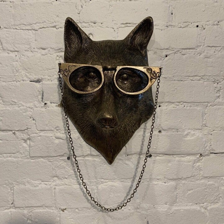 Decoratieve Dierenkop Wandobject van Hars met Expressief Ontwerp
