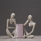 Abstract Beeldhouwwerk Van Een Denkende Figuur