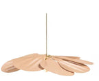 Hanglamp Met Bloemvormige Kap En Zachte Sfeergloed Voor Moderne Binnenruimtes