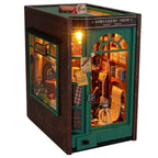 Houten Boekenkast Inzet Met Magische Werkplaats Voor Creatieve Miniatuurdecoratie
