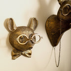 Decoratieve Dierenkop Wandobject van Hars met Expressief Ontwerp