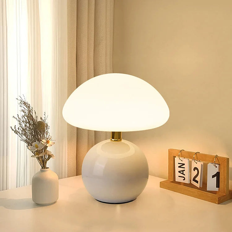 Tafellamp met Zachte Paddenstoelvorm en Instelbare LED‑Kleuren voor Warme Sfeer