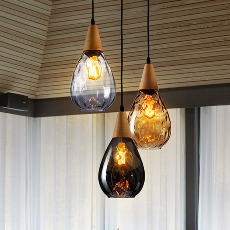 Hanglamp met Elegante Druppelvorm en Glas‑Hout Combinatie voor Tijdloze Sfeer