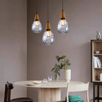 Hanglamp met Elegante Druppelvorm en Glas‑Hout Combinatie voor Tijdloze Sfeer