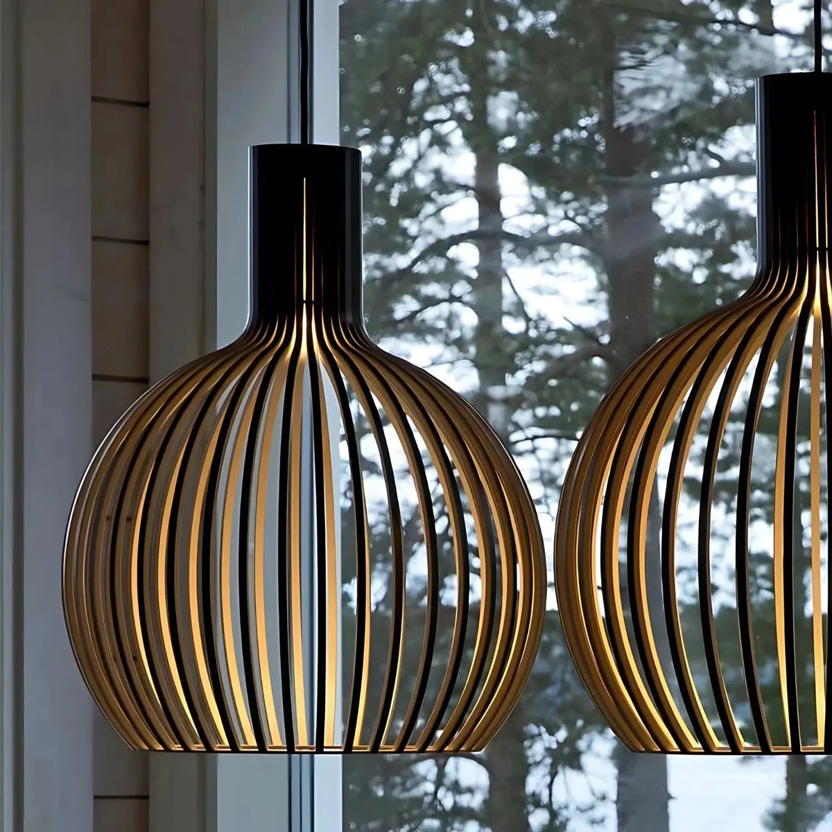 Scandinavische Houten Hanglamp met Minimalistische Vorm