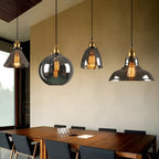 Vintage Hanglamp Met Antiekglazen Lampenkap