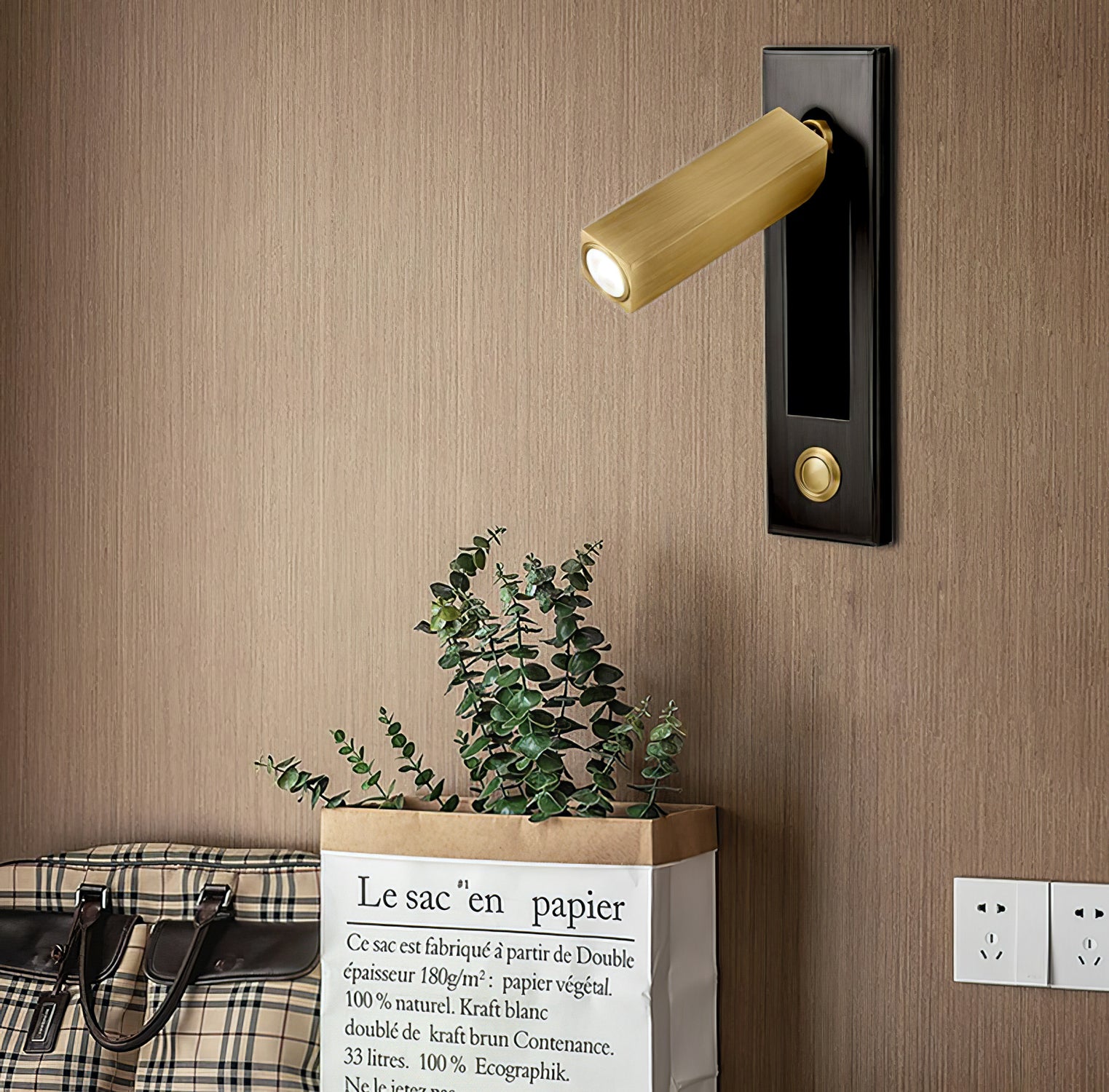 Wandlamp Met Verstelbare Kop En Ruimtebesparend Ontwerp