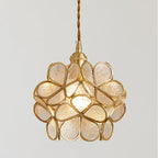 Bloemvormige Glazen Hanglamp Met Elegante En Sfeervolle Uitstraling