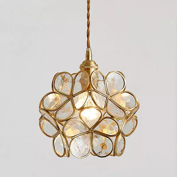 Bloemvormige Glazen Hanglamp Met Elegante En Sfeervolle Uitstraling