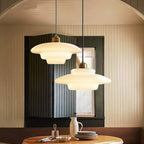 Hanglamp Art Deco met Gelaagde Glazen Kap en Messing Fitting