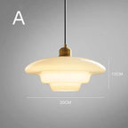 Hanglamp Art Deco met Gelaagde Glazen Kap en Messing Fitting