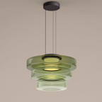 Moderne Hanglamp Met Gelaagde Glazen Kap Voor Warme Sfeerverlichting