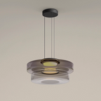 Moderne Hanglamp Met Gelaagde Glazen Kap Voor Warme Sfeerverlichting