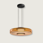 Moderne Hanglamp Met Gelaagde Glazen Kap Voor Warme Sfeerverlichting