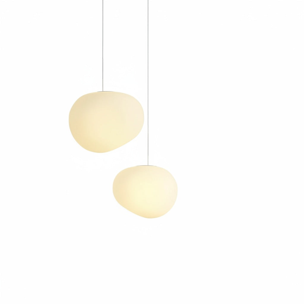 Scandinavische Hanglamp Met Organische Vorm En Melkglas Kap